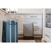 Samsonite Uplift Inch Hardside Checked Spinner Luggage