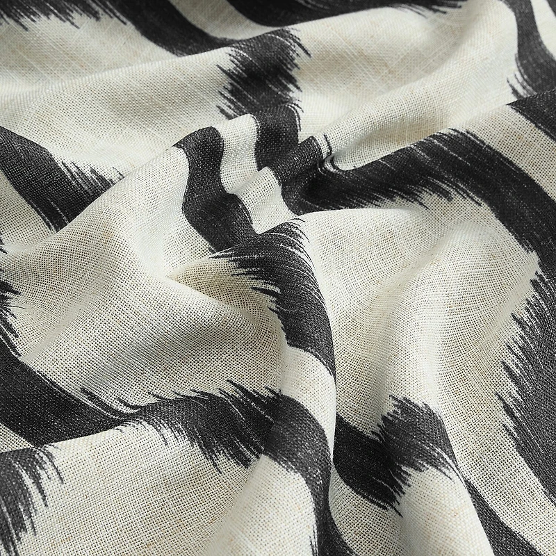 Threadmade Renzo Geo Ikat Grommet Top Energy Saving Blackout Single Curtain Panel