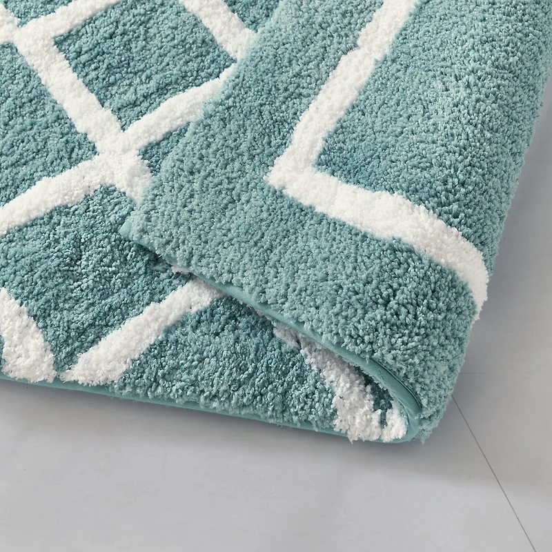 Madison Park Renu Reversible High Pile Tufted Bath Rug