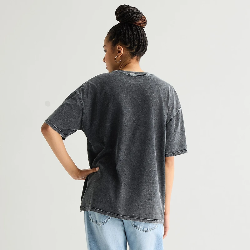 New World Starry Night Womens Juniors Crew Neck Short Sleeve Oversized Graphic T-Shirt