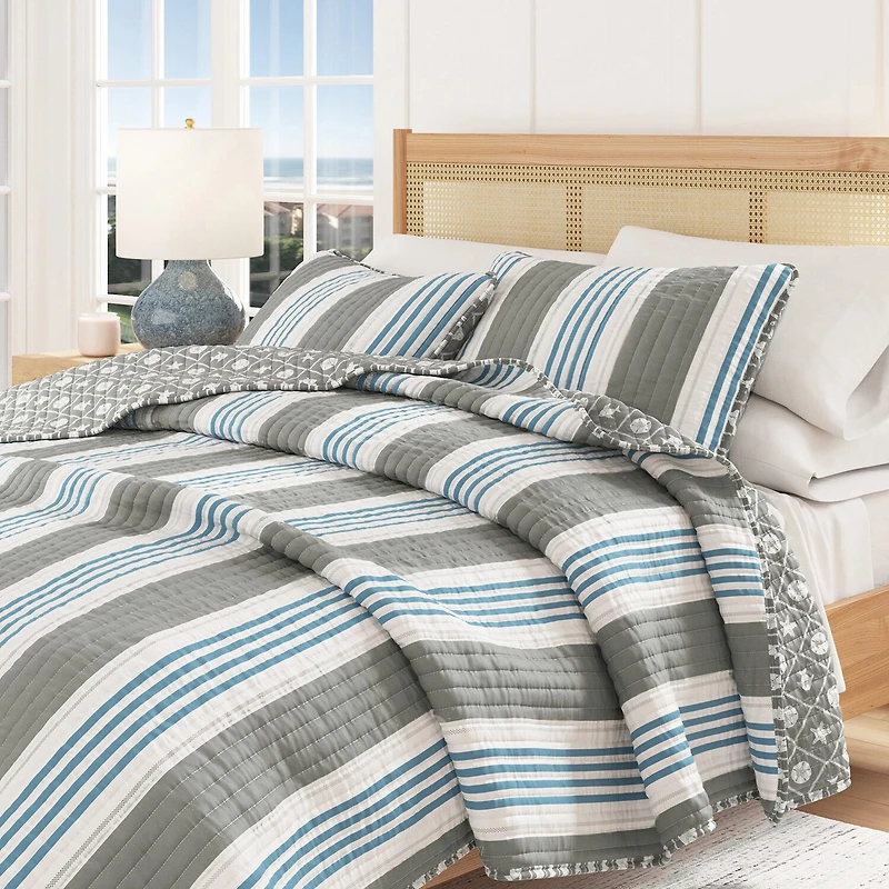 Linery Coastal Stripe Reversible Quilt Set