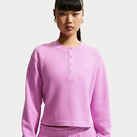 Nike Womens Long Sleeve Regular Fit Henley Shirt