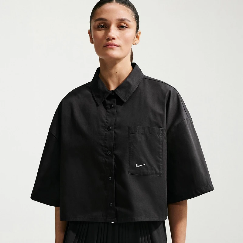 Nike Womens Short Sleeve Regular Fit Button-Down Shirt