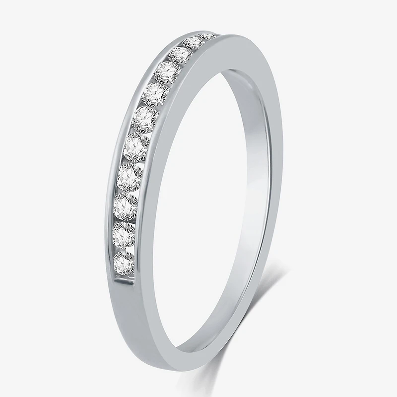 1/4 CT. T.W. Lab-Grown Diamond Wedding Band 10K or 14K Gold