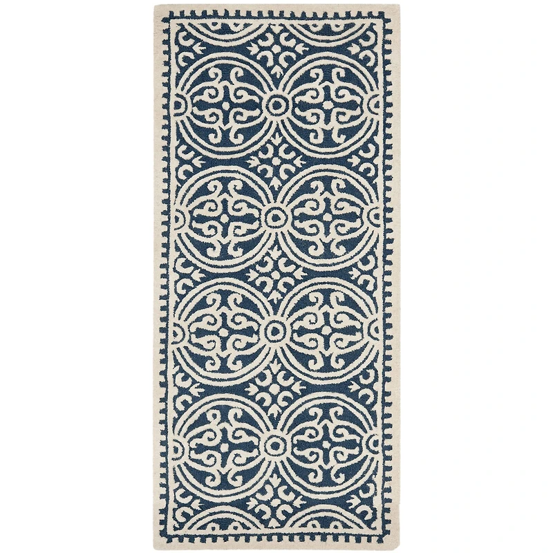 Safavieh® Iris Runner rug