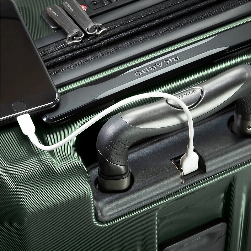 Ricardo Beverly Hills Montecito 2.0 21 Inch Hardside Carry-On Spinner Luggage
