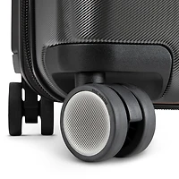 Ricardo Beverly Hills Montecito 2.0 25 Inch Hardside Checked Spinner Luggage