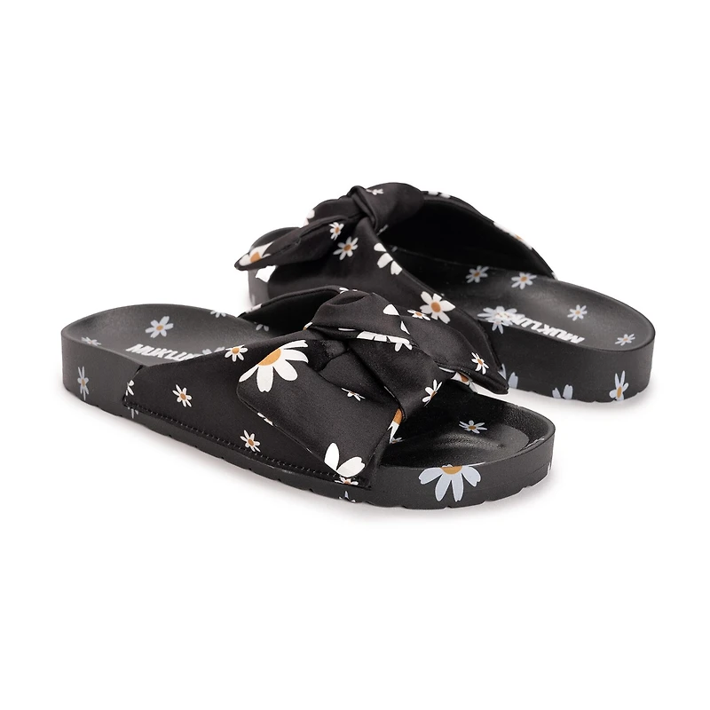Muk Luks Womens Island Luau Sandal Flat Sandals