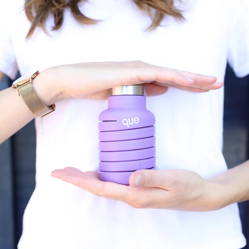 Que Collapsible Bpa Free Dishwasher Safe 20 Oz. Water Bottle