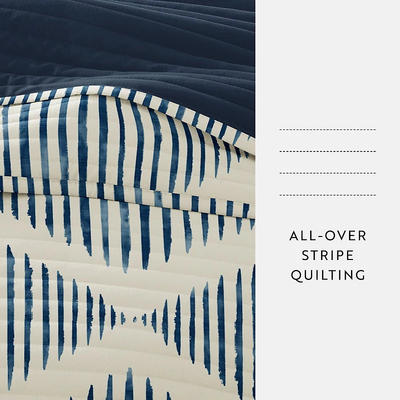Casual Comfort Pattern Reversible Contemporary Lightweight 3 Pc. Quilt Set