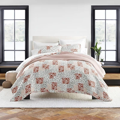 Casual Comfort Patchwork REVERSIBLE Quilt Set