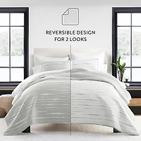 Casual Comfort Lines REVERSIBLE Quilt Set