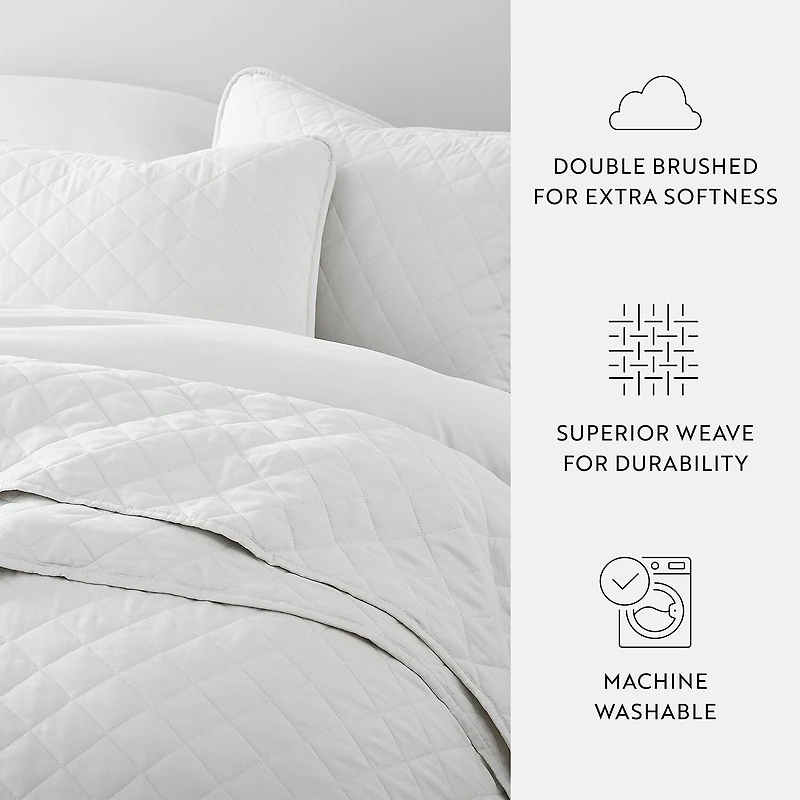 Casual Comfort Diamond Stitch Quilt Set
