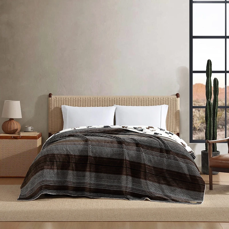 Wrangler Midweight Striped Blanket