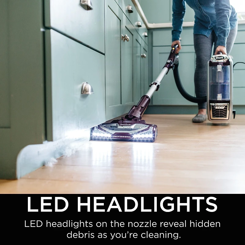 Shark® Rotator® Powered Lift-Away® TruePet® Upright Vacuum NV752