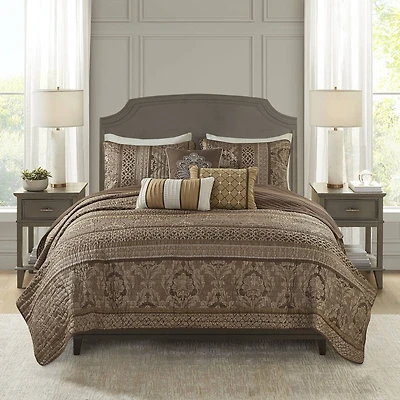 Madison Park Venetian 6-Pc Jacquard Quilt Set with Throw Pillows