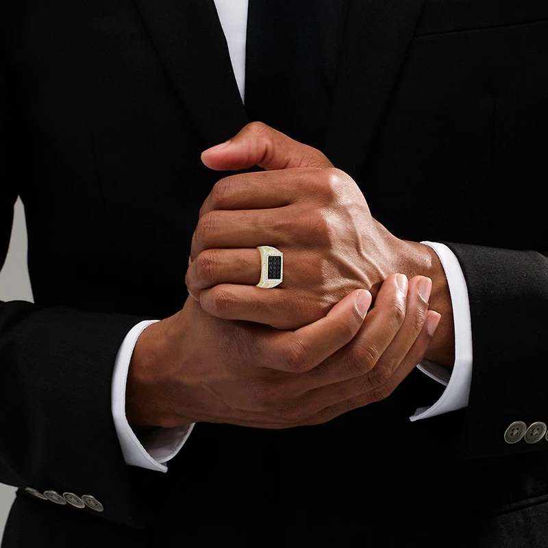 (Black / I3) Mens 1 1/4 CT. T.W. Natural Black Diamond 10K Gold Cocktail Ring