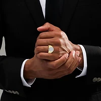 (J / I3) Mens 1/4 CT. T.W. Natural White Diamond 10K Gold Oval Halo Cocktail Ring