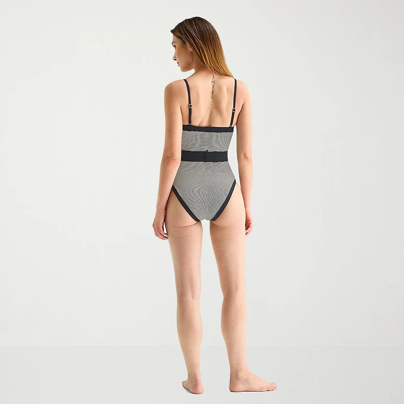 Mynah Womens Textured Cheeky One Piece Swimsuit