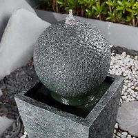 Glitzhome 40.25" Polyresin Sphere Outdoor Fountains