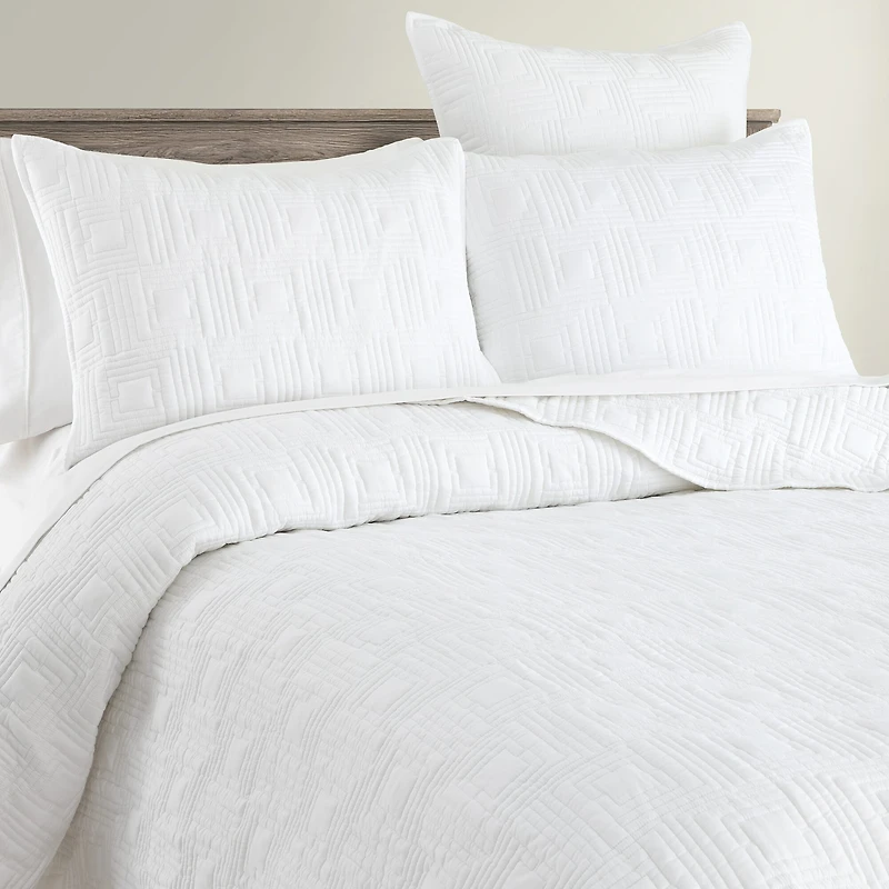 Liz Claiborne Camille Coverlet
