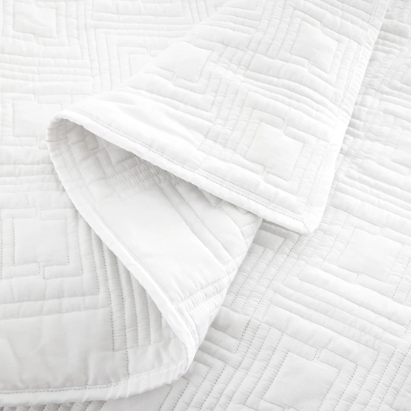 Liz Claiborne Camille Coverlet