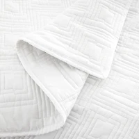 Liz Claiborne Camille Coverlet