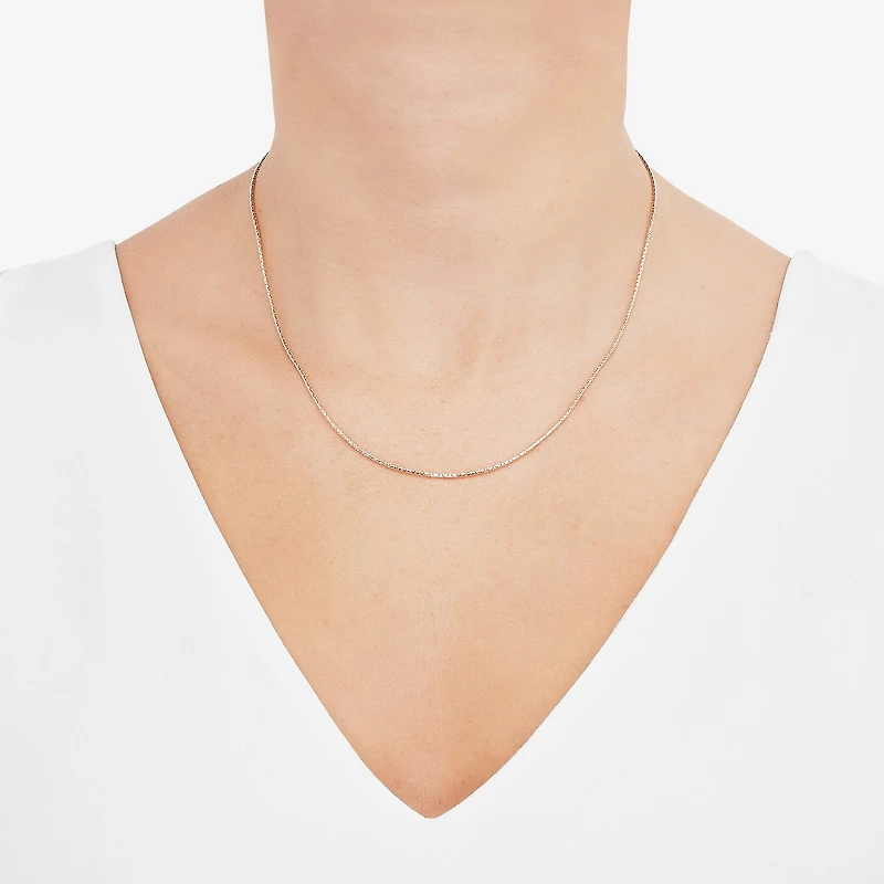 Womens 14K Gold 18 Inch Chain Necklace