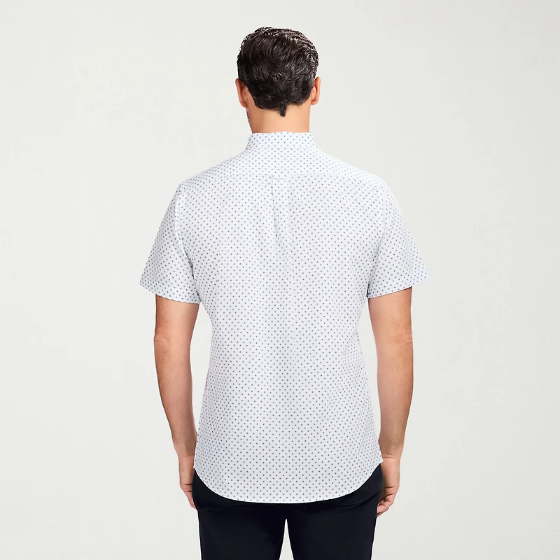 IZOD Breeze Mens Short Sleeve Athletic Fit Button-Down Shirt
