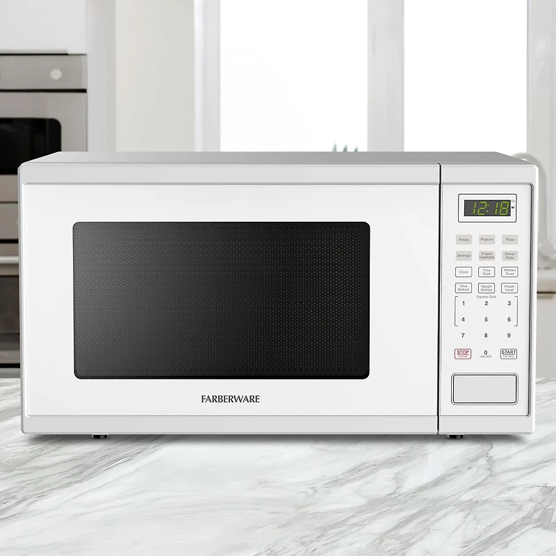 Farberware 1.1 Cu. Ft. 1000-Watt Digital Counter Microwave Oven
