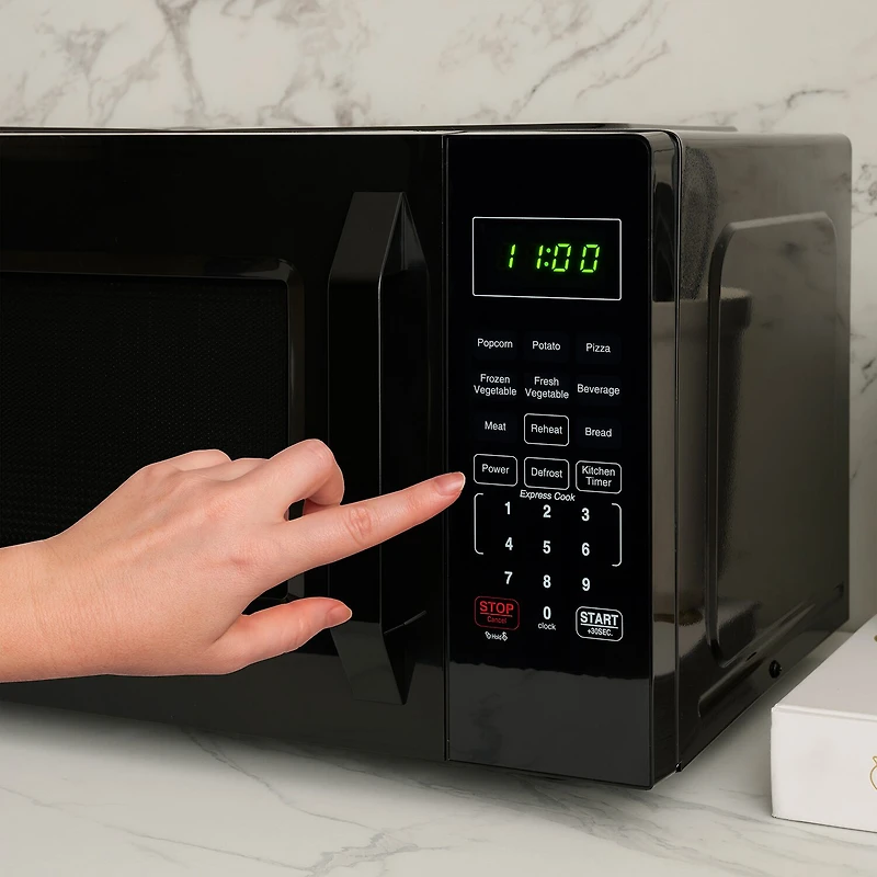 Farberware 1.1 Cu. Ft. 1000-Watt Compact Counter Microwave Oven