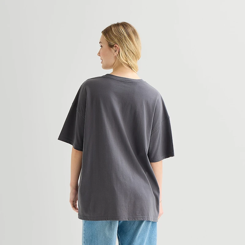 Record Player Tee Womens Juniors Crew Neck Short Sleeve Loose Fit Graphic T-Shirt