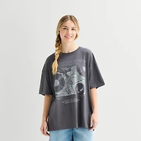 Record Player Tee Womens Juniors Crew Neck Short Sleeve Loose Fit Graphic T-Shirt