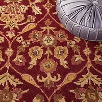 Safavieh Hedley Traditional Rugs