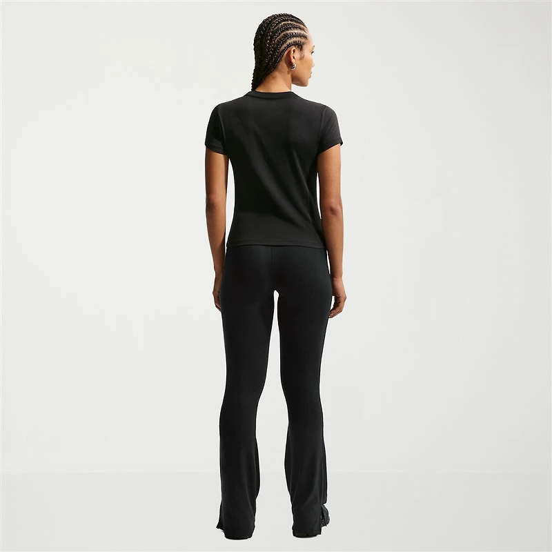 Nike Womens Crew Neck Short Sleeve T-Shirt