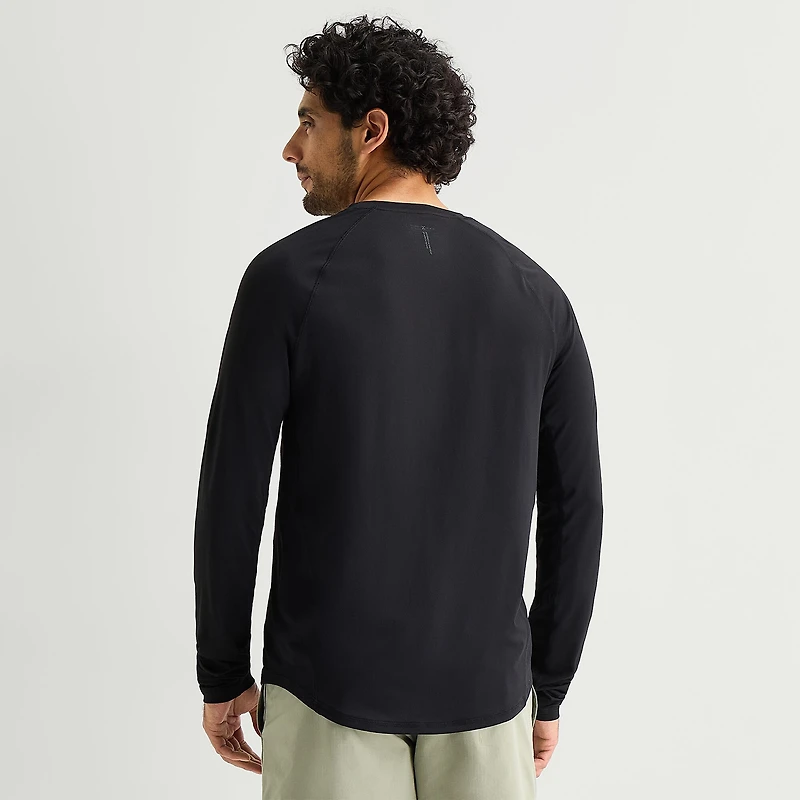 Xersion Mens Crew Neck Long Sleeve Quick Dry T-Shirt