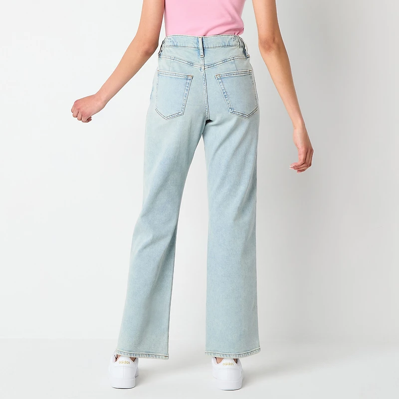 Arizona Curvy Womens Juniors High Rise Straight Leg Jean