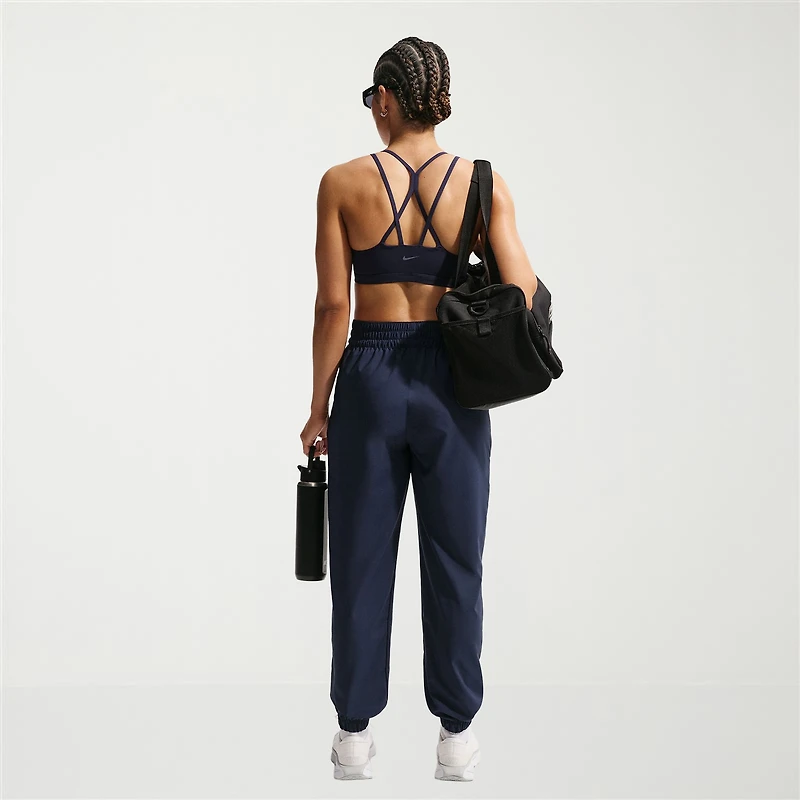 Nike Womens Cinched Mid Rise Regular Fit Active Jogger Pant