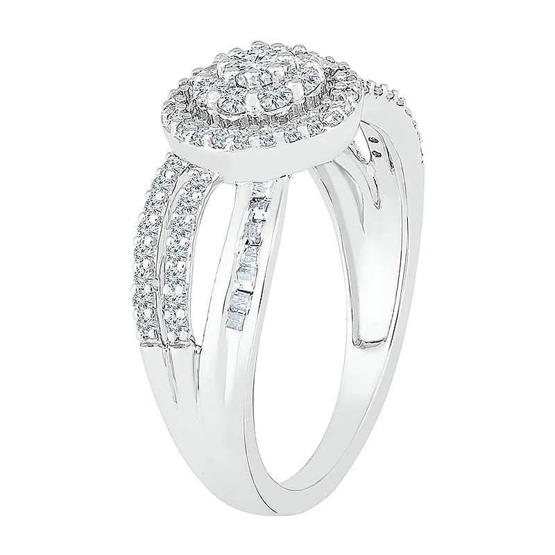 Womens / CT. T.W. Natural White Diamond Sterling Silver Halo Cocktail Ring