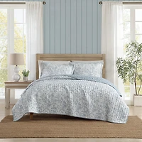 Laura Ashley Amberly Quilt Set