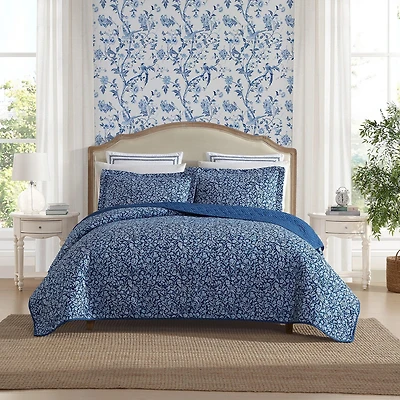 Laura Ashley Elaina Quilt Set
