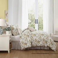 Laura Ashley Roses Midweight Comforter Set