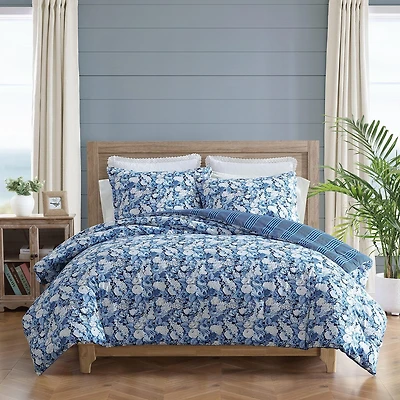 Laura Ashley Sweet Memories Midweight Comforter Set