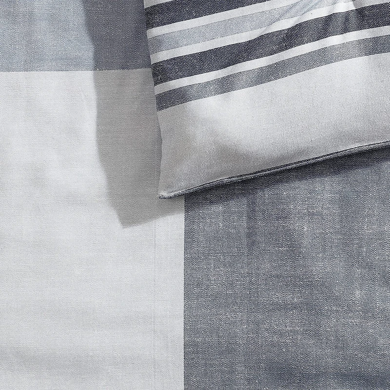 Eddie Bauer Oversized Palid Midweight Comforter Set