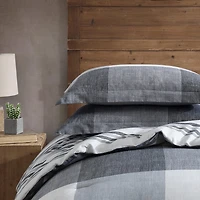 Eddie Bauer Oversized Palid Midweight Comforter Set