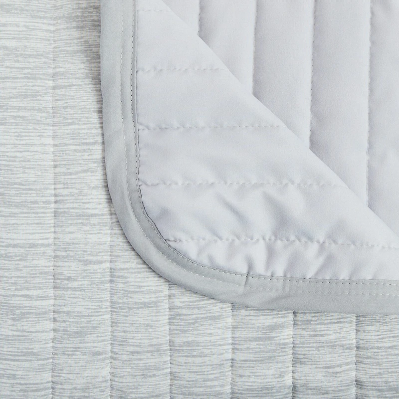 Hudson & Main Cooling 50x60 Reversible Throw