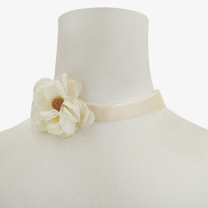 Bijoux Bar Freeform Womens Flower 12 Inch Choker Necklace