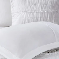 Madison Park Isabella 4-Pc Ruffle Quilt Set With Throw Pillow