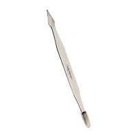 Sally Hansen Nip Em Neat Cuticle Nipper With Pusher