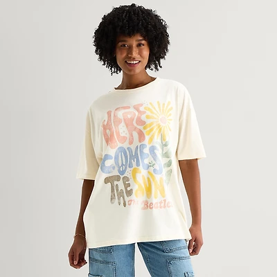 New World Womens Juniors Crew Neck Short Sleeve Oversized The Beatles Graphic T-Shirt